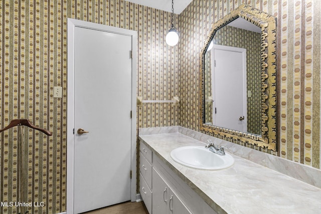 bathroom with vanity