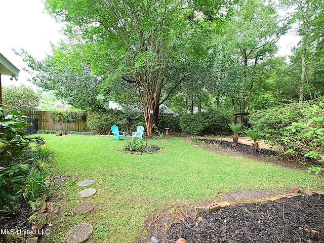 7869 Hilo Way, Diamondhead, MS 39525 - view of yard
