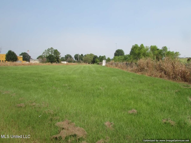 Feather Ln, Canton, MS 39046