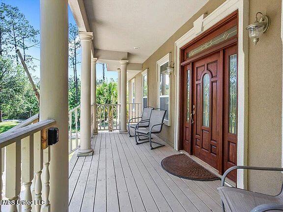6301 Mary Mahoney Dr, Ocean Springs, MS 39564 - view of porch