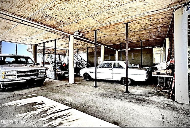 6301 Mary Mahoney Dr, Ocean Springs, MS 39564 - view of vehicle parking