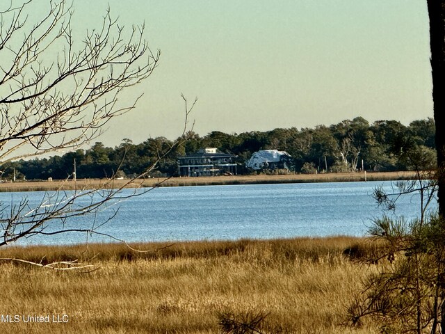 6301 Mary Mahoney Dr, Ocean Springs, MS 39564 - water view