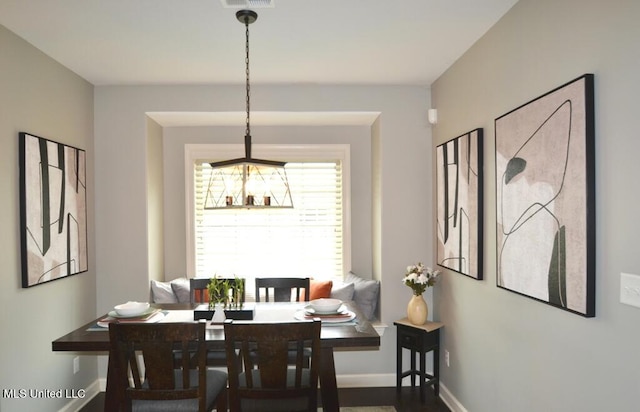 8146 Wisteria Dr, Olive Branch, MS 38654 - dining room with baseboards