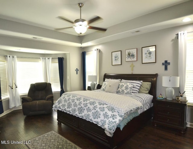 8146 Wisteria Dr, Olive Branch, MS 38654 - bedroom with wood finished floors and ceiling fan