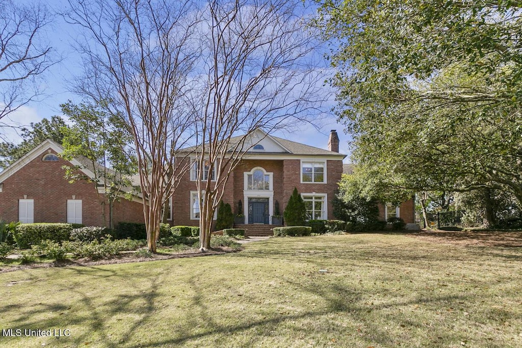 177 Saint Andrews Dr, Jackson, MS 39211 - view of front of property featuring a front yard