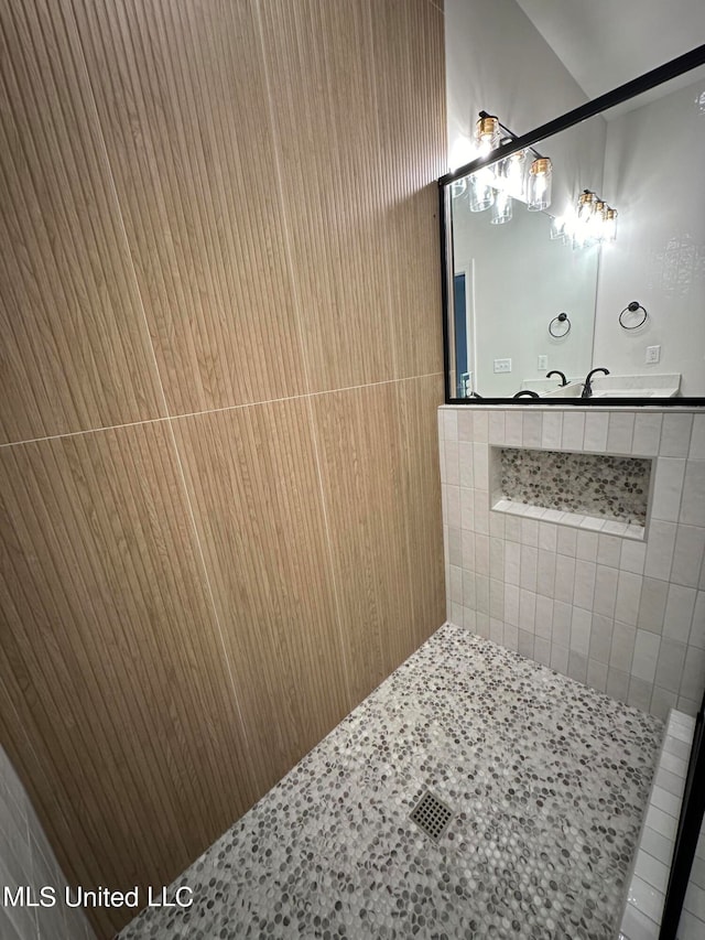 bathroom with walk in shower