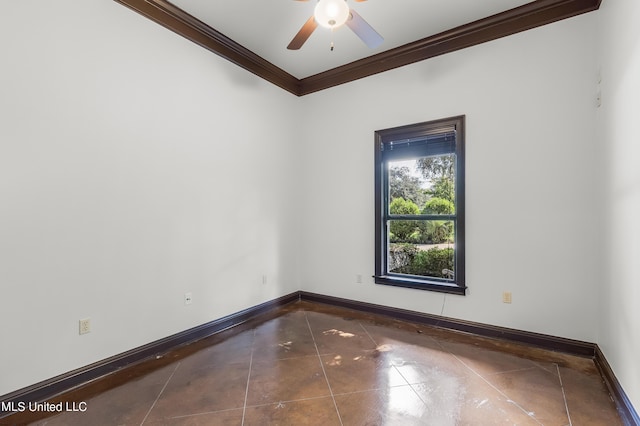 empty room featuring baseboards, ceiling fan, and crown molding