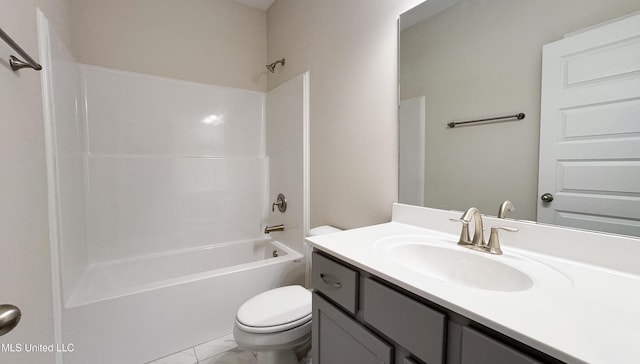 full bathroom with washtub / shower combination, vanity, and toilet