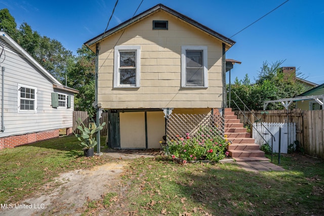 3508 11th St, Gulfport, MS 39501 - view of front of home with stairway