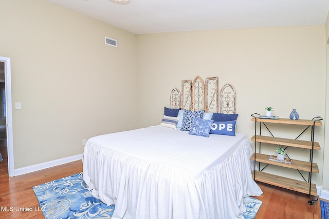 65 Breakers Ln, Ridgeland, MS 39157 - bedroom with wood finished floors and baseboards
