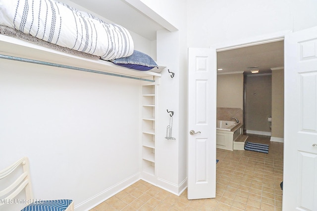 65 Breakers Ln, Ridgeland, MS 39157 - view of closet