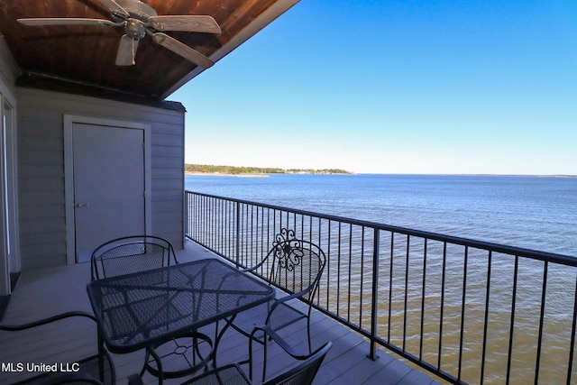65 Breakers Ln, Ridgeland, MS 39157 - balcony featuring ceiling fan, a water view, and outdoor dining space