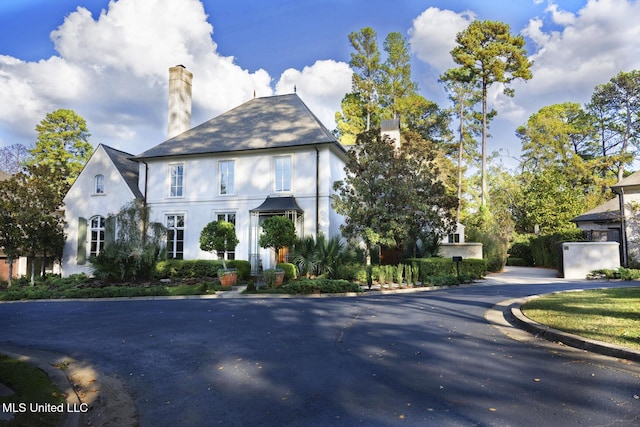 view of front of house