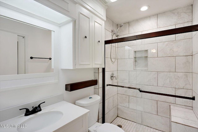 603 Herndon Hl, Clinton, MS 39056 - full bath featuring a stall shower, toilet, vanity, and recessed lighting