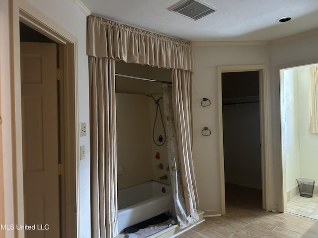 25 Oak Creek Pl, Jackson, MS 39211 - bathroom with shower / bath combination with curtain, wood finished floors, and crown molding