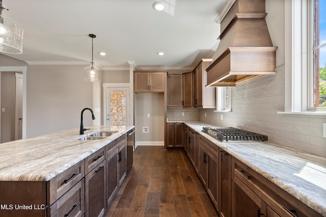 8025 Old Addison Dr, Olive Branch, MS 38654 - kitchen featuring a sink, stainless steel appliances, tasteful backsplash, dark wood-style flooring, and recessed lighting
