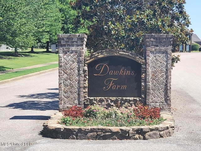 8025 Old Addison Dr, Olive Branch, MS 38654 - view of community sign