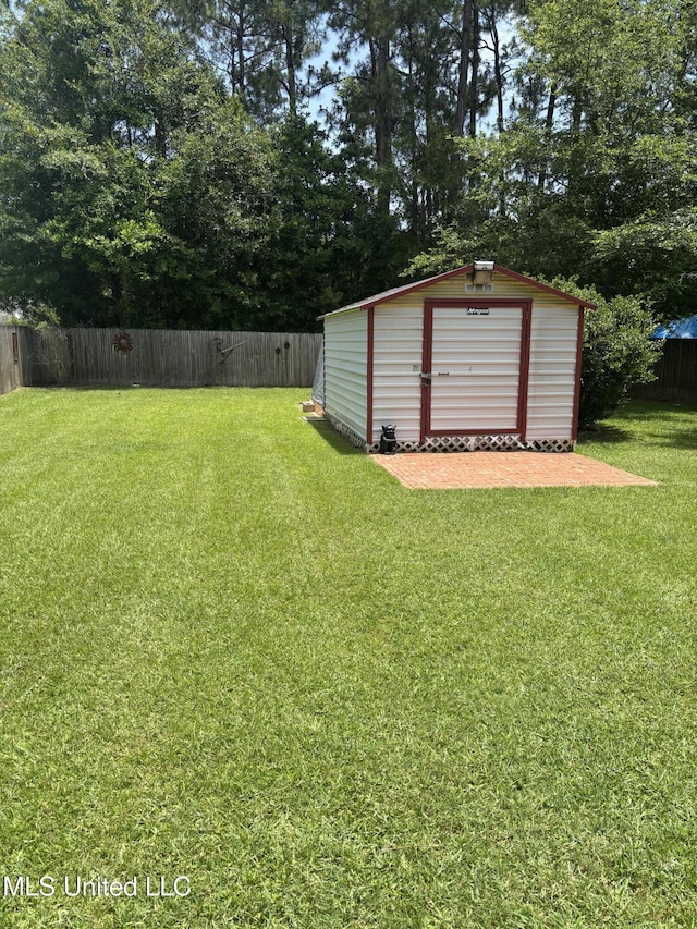 1720 Barracuda Dr, Gautier, MS 39553 - view of yard