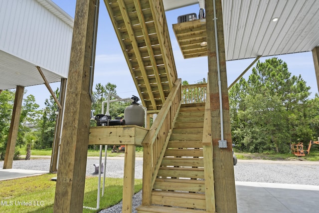 417 4th Ave, Pass Christian, MS 39571 - exterior space