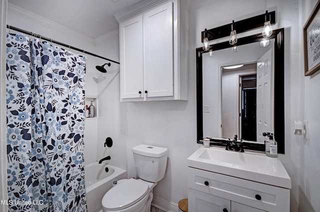 215 Moss Valley Dr, Brandon, MS 39042 - bathroom featuring vanity, shower / tub combo with curtain, and crown molding