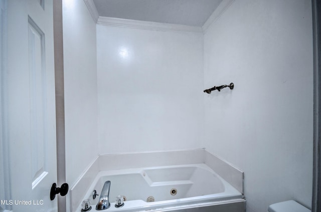 215 Moss Valley Dr, Brandon, MS 39042 - bathroom featuring a tub with jets and crown molding