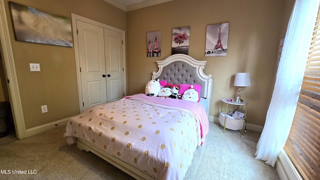 carpeted bedroom featuring a closet