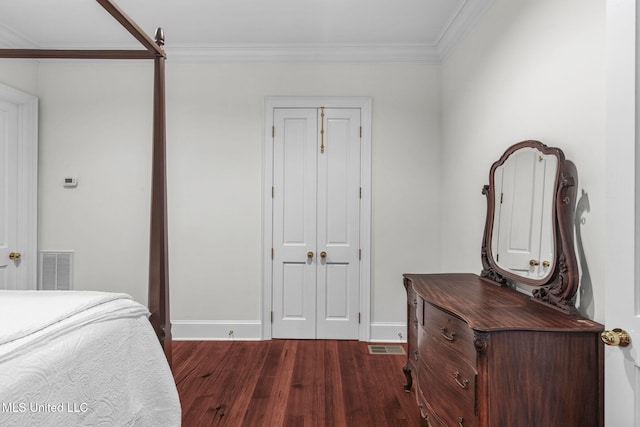 169 Pine Hill Dr, Brandon, MS 39047 - bedroom with wood finished floors and ornamental molding