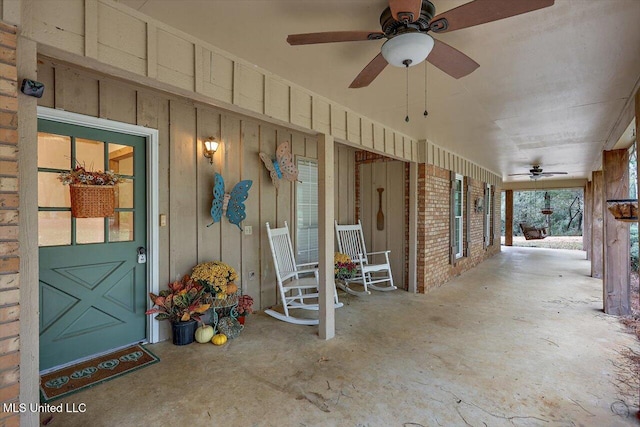 view of patio with ceiling fan