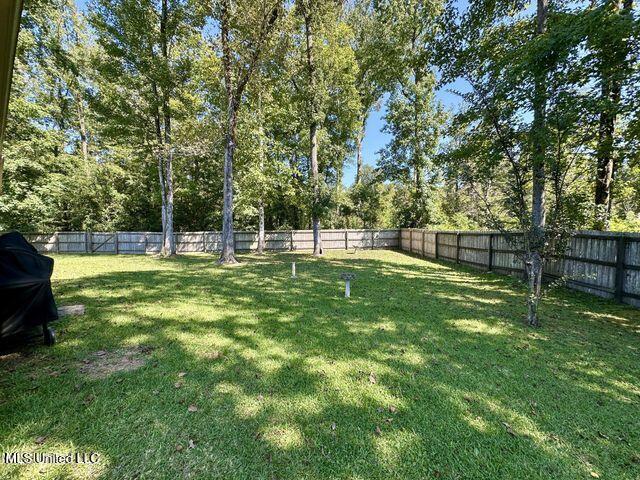 139 Glen Auburn Dr, Clinton, MS 39056 - view of yard with view of scattered trees