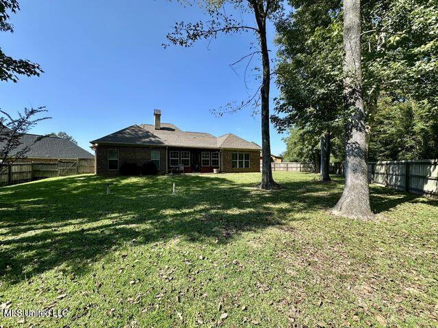 139 Glen Auburn Dr, Clinton, MS 39056 - view of yard
