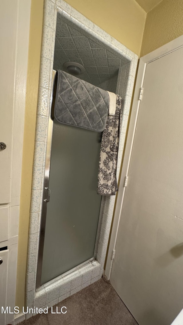 211 Boyd St, Ridgeland, MS 39157 - bathroom with a textured wall and a shower stall