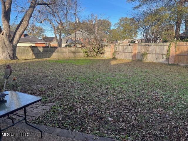715 Sumner Ave, Greenwood, MS 38930 - view of fenced backyard