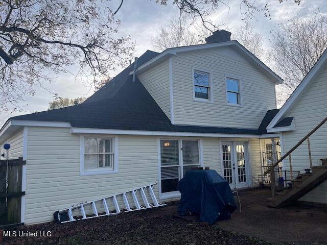 715 Sumner Ave, Greenwood, MS 38930 - back of property with french doors