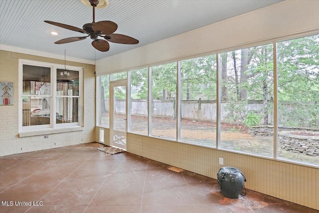 611 Berridge Dr, Ridgeland, MS 39157 - unfurnished sunroom featuring a ceiling fan