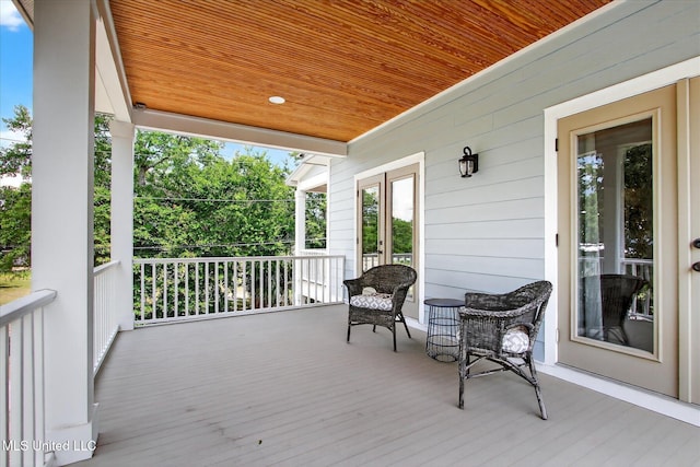 631 2nd St, Gulfport, MS 39501 - view of wooden porch