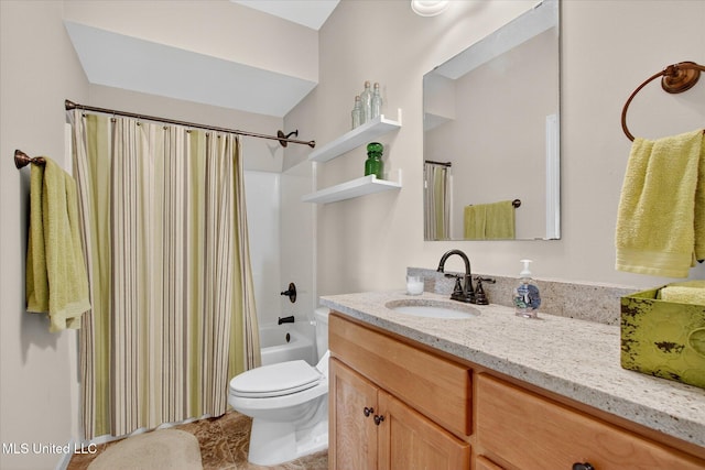631 2nd St, Gulfport, MS 39501 - bathroom with vanity and shower / tub combo with curtain
