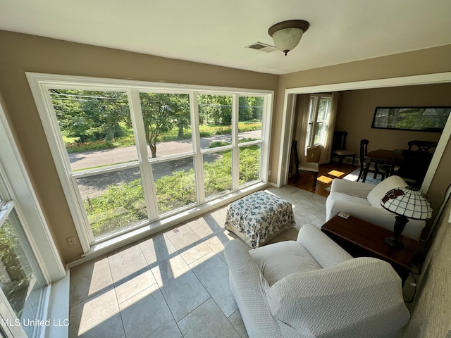 2293 Elm St, Hernando, MS 38632 - living area featuring healthy amount of natural light
