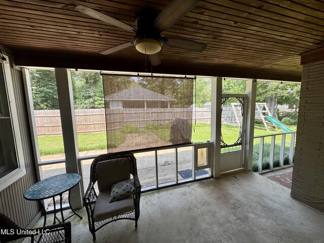 2293 Elm St, Hernando, MS 38632 - sunroom / solarium featuring a ceiling fan