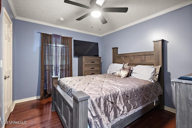 bedroom featuring hardwood / wood-style floors, baseboards, crown molding, and a ceiling fan