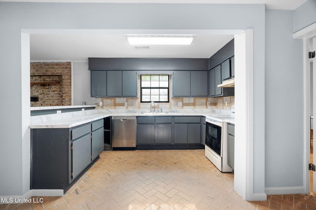 kitchen with electric range, a sink, tasteful backsplash, stainless steel dishwasher, and under cabinet range hood