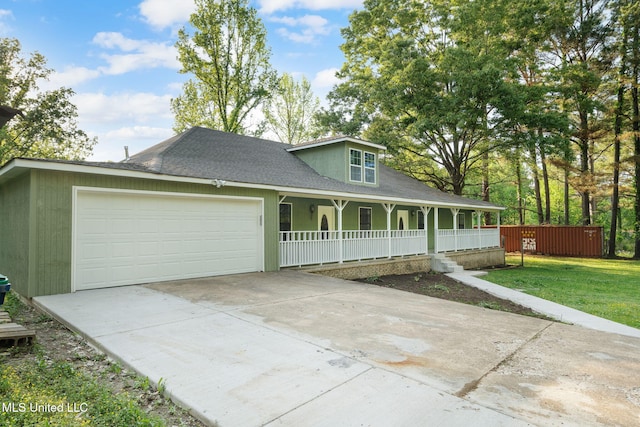 view of front of home featuring a porch, driveway, roof with shingles, a front lawn, and an attached garage