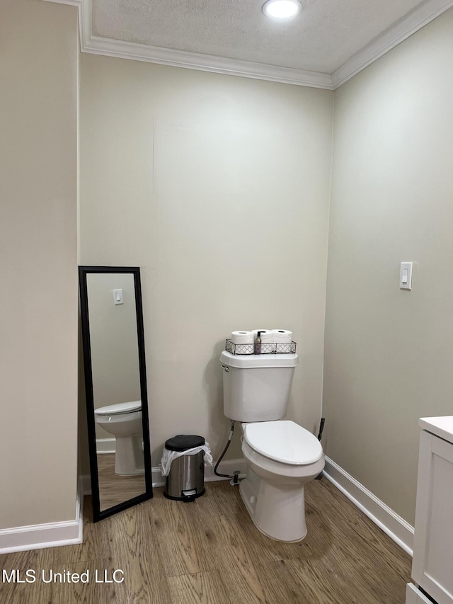 110 Hawks Nest Cv, Brandon, MS 39042 - half bath featuring wood finished floors and crown molding