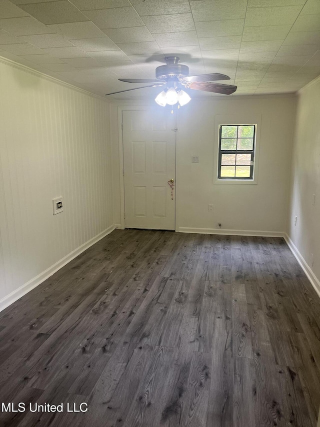 850 Friendship Rd, Ashland, MS 38603 - unfurnished room with ceiling fan, dark wood-type flooring, baseboards, and crown molding