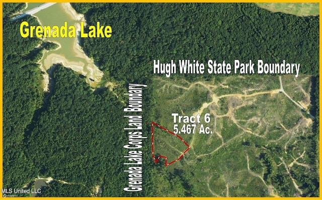 Listing photo 2 for 206 Hugh White State Park Rd, Grenada MS 38901