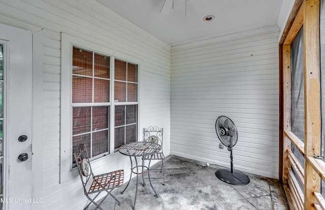 708 Oak Trl, Canton, MS 39046 - sunroom / solarium featuring ceiling fan