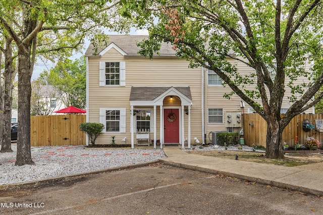 view of front of home