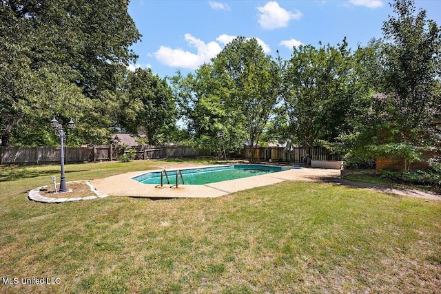 505 Golden Eagle Dr, Byram, MS 39272 - view of swimming pool featuring a fenced backyard and a patio