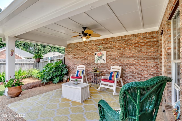 814 Lynwood Ln, Pearl, MS 39208 - view of patio featuring a ceiling fan