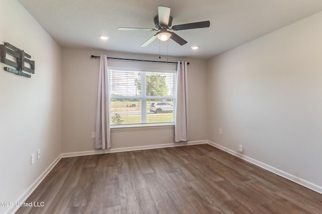 unfurnished room featuring dark wood-type flooring, recessed lighting, baseboards, and ceiling fan