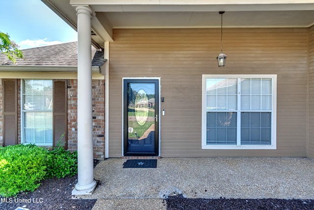 view of property entrance